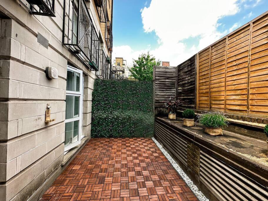 Charming Spacious 2Br Flat Near Station Plus Parking London Luaran gambar